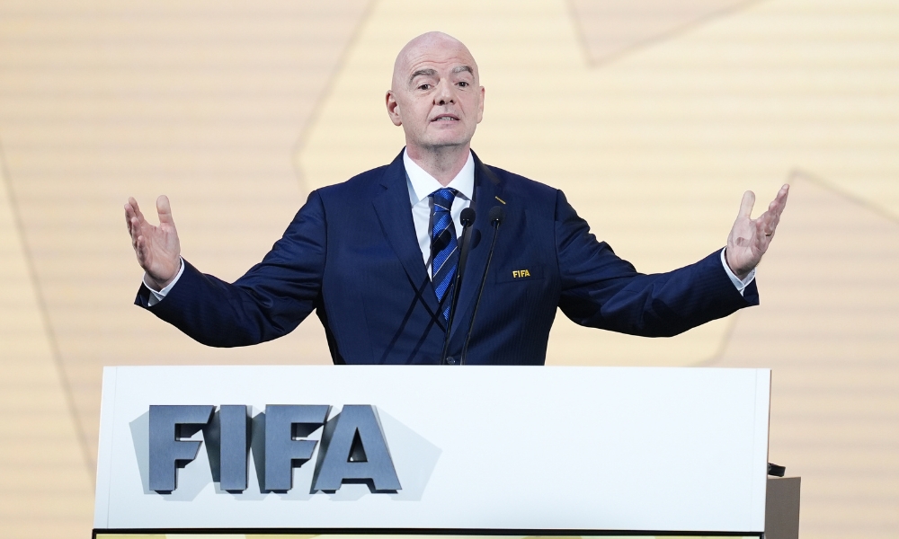 许多人以他 许多人以他